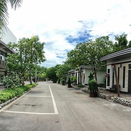 River Nature Hotel Surat Thani Exterior foto